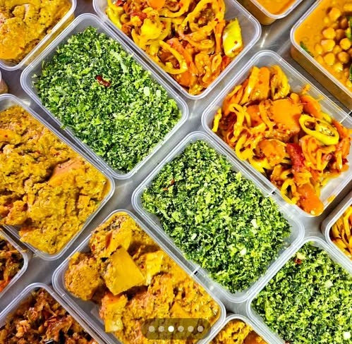 Sri Lankan Curry Set 2 – Chicken, Fish or Pork